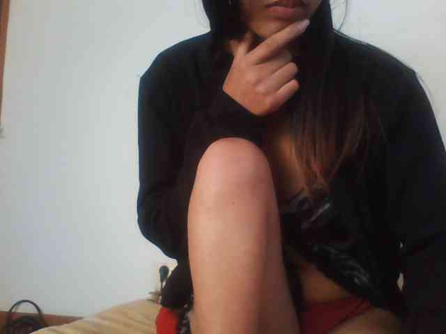 YoungLie69 webcam