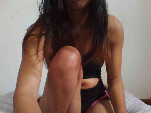 PrettyLie webcam
