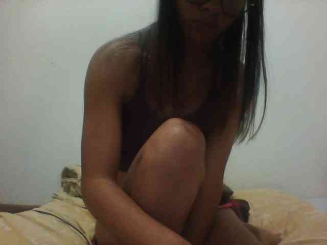 PrettyLie webcam