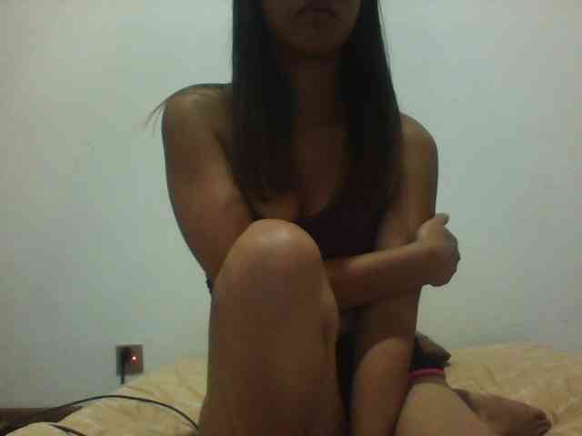 PrettyLie webcam
