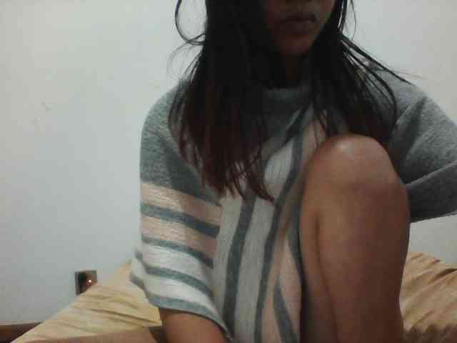 PrettyLie webcam