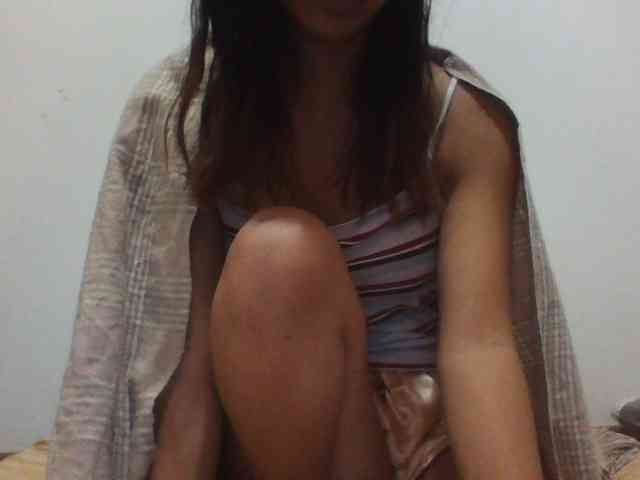 PrettyLie webcam