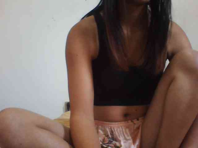 PrettyLie PrettyLie