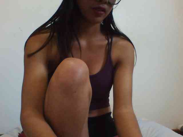 PrettyLie Live Webcam on BongaCams