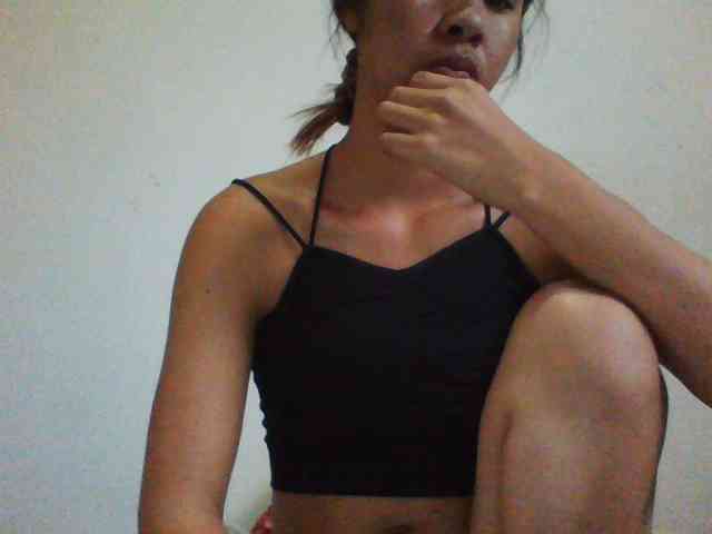 YoungLie69 webcam