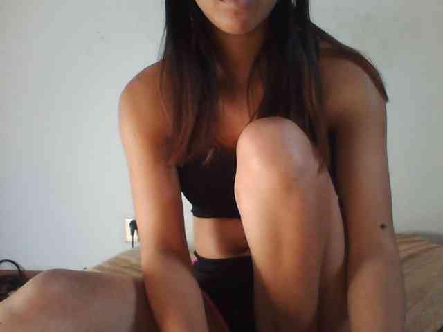 PrettyLie webcam