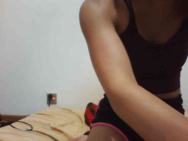 YoungLie69 webcam