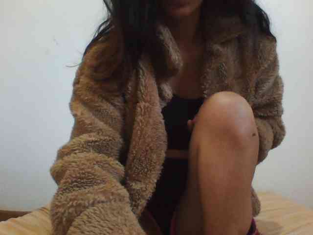 PrettyLie webcam
