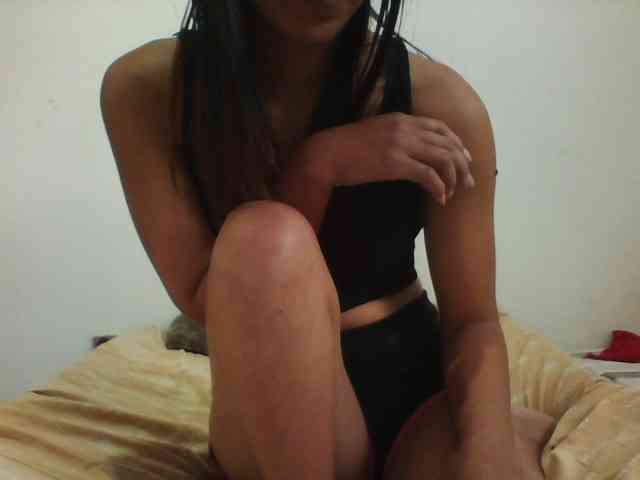 PrettyLie webcam