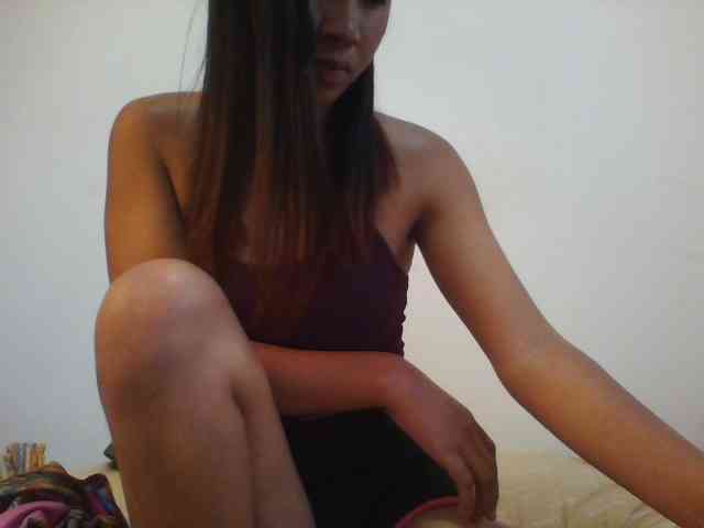 PrettyLie webcam