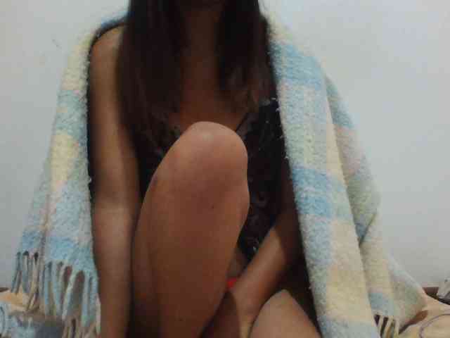 PrettyLie webcam