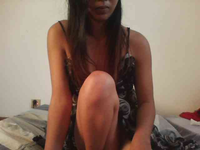 PrettyLie webcam