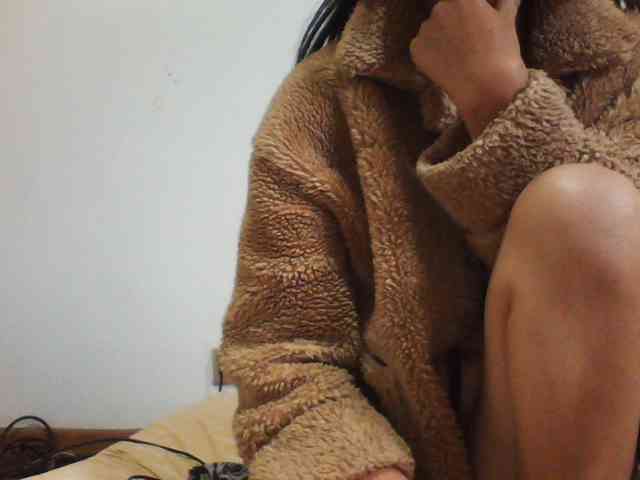 YoungLie69 webcam