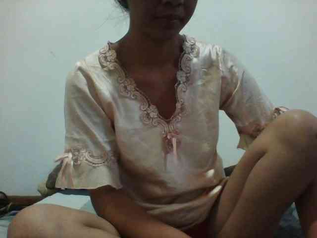 PrettyLie webcam