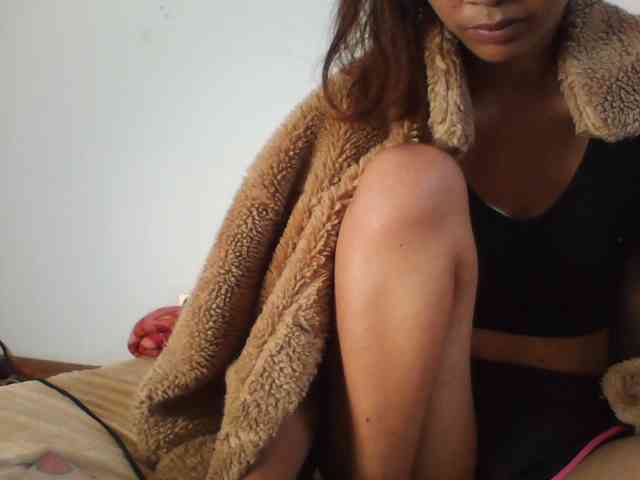 PrettyLie Live Webcam on BongaCams