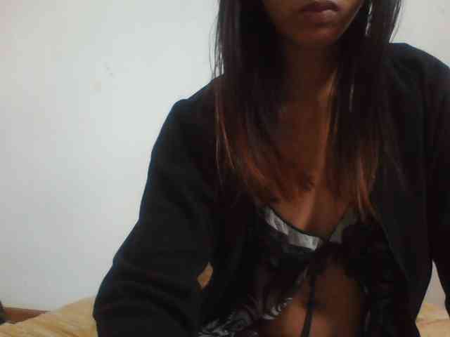 PrettyLie PrettyLie