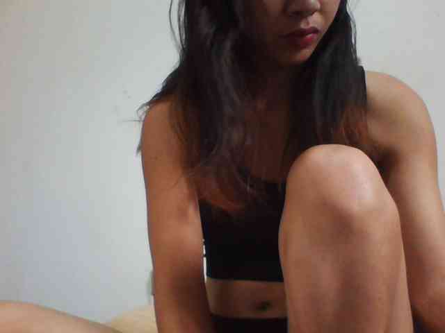YoungLie69 webcam