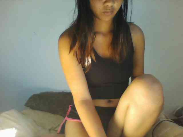 PrettyLie webcam