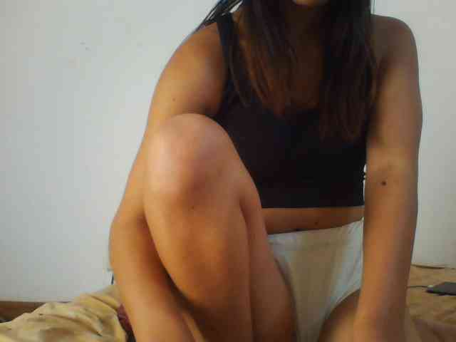 PrettyLie webcam