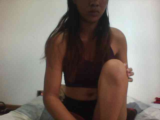 PrettyLie webcam