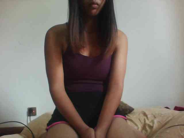 PrettyLie webcam