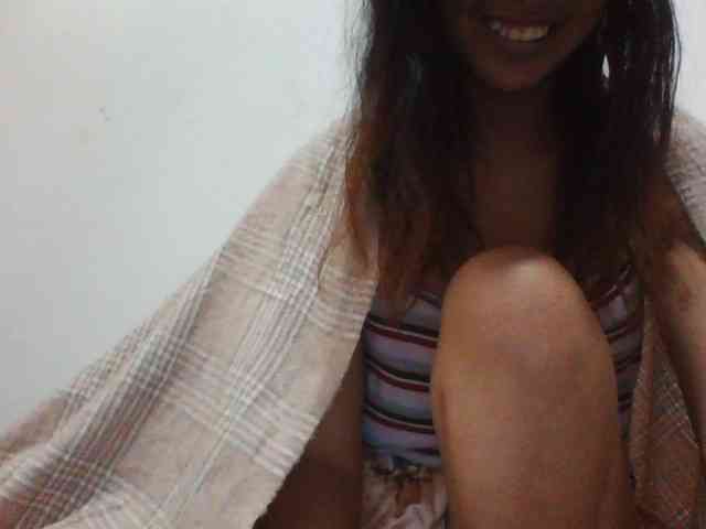 PrettyLie webcam