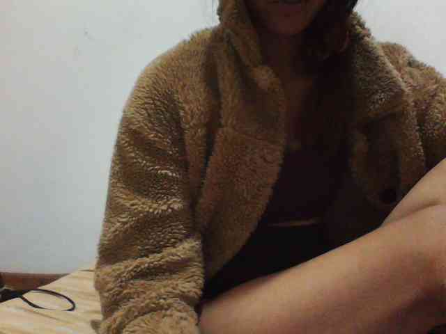 YoungLie69 webcam