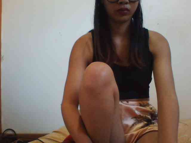 PrettyLie webcam