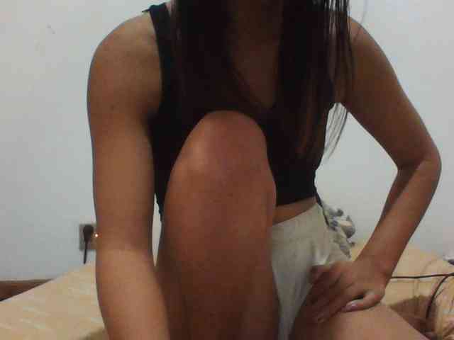 PrettyLie webcam