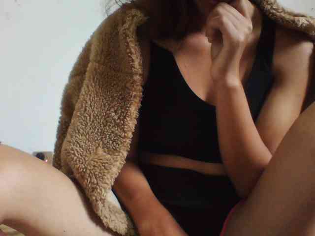 YoungLie69 webcam