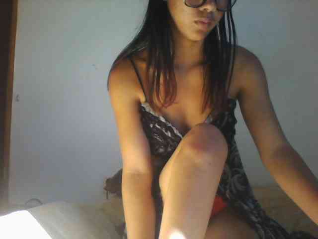 PrettyLie webcam