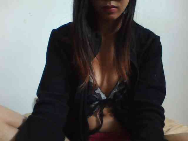 YoungLie69 webcam