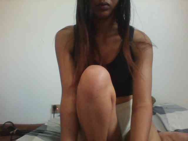 PrettyLie webcam