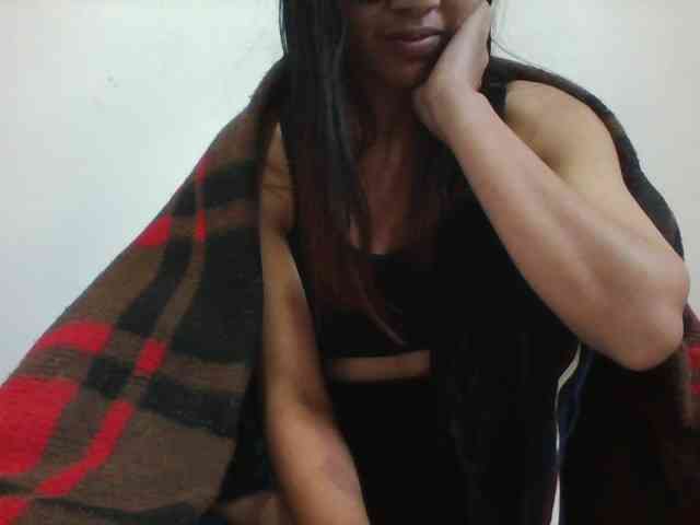 PrettyLie webcam