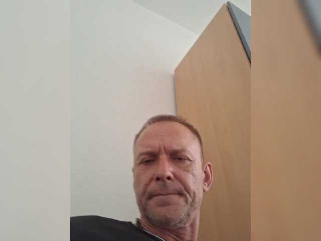 Vitali28 live cam