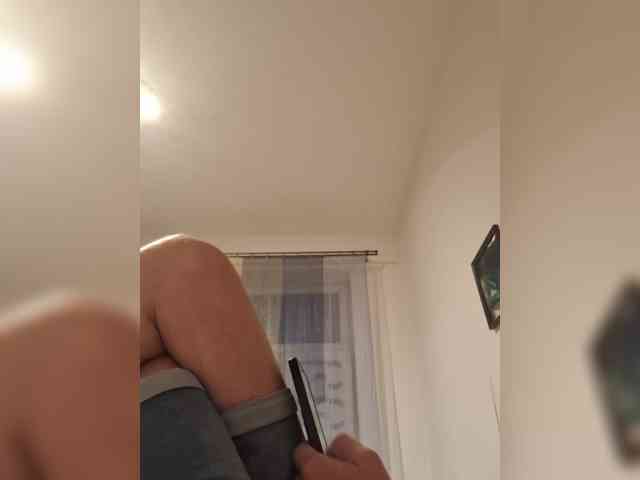 Vitali28 Sex Cam Show