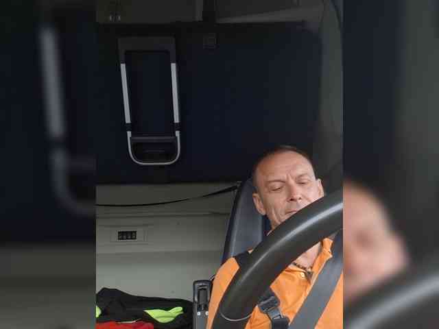 Vitali28