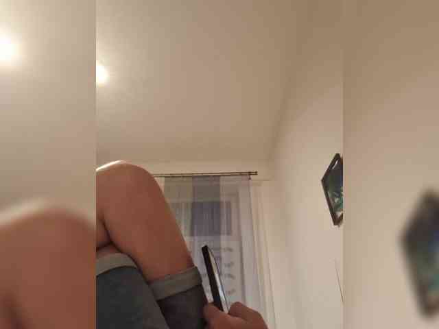 Vitali28 Sex Cam Show