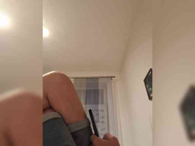 Vitali28 Sex Cam Show
