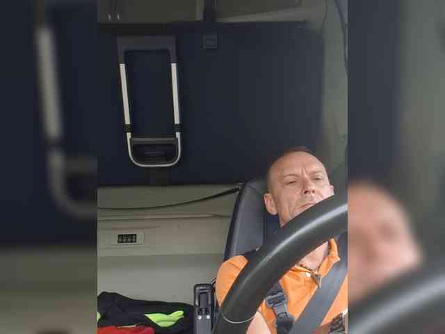Vitali28