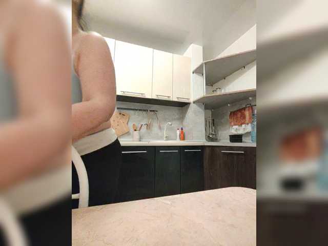 Polyk93, live now on BongaCams