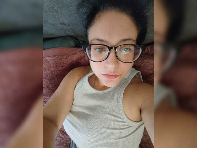 Polyk93, en directo ahora en BongaCams