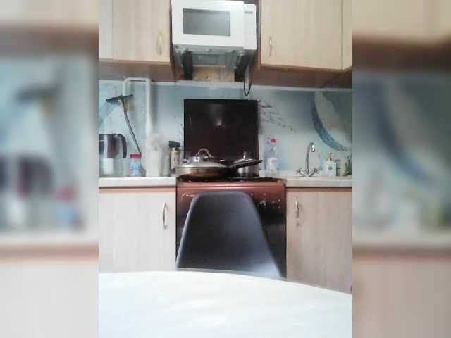Polyk93 live webcam show