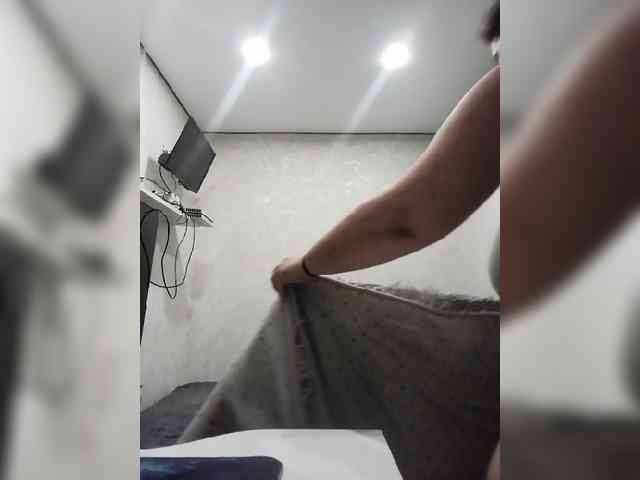 Polyk93 Sex Cam Show