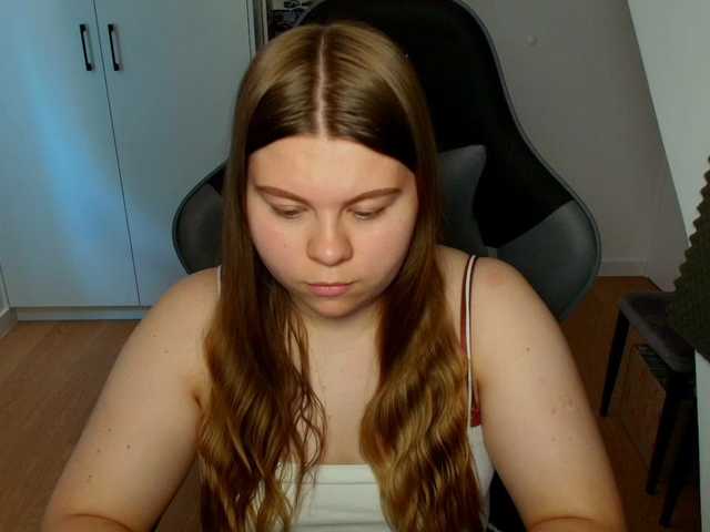 AbbyMint live webcam show