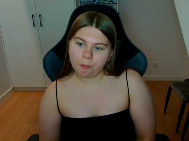 AbbyMint live cam on BongaCams