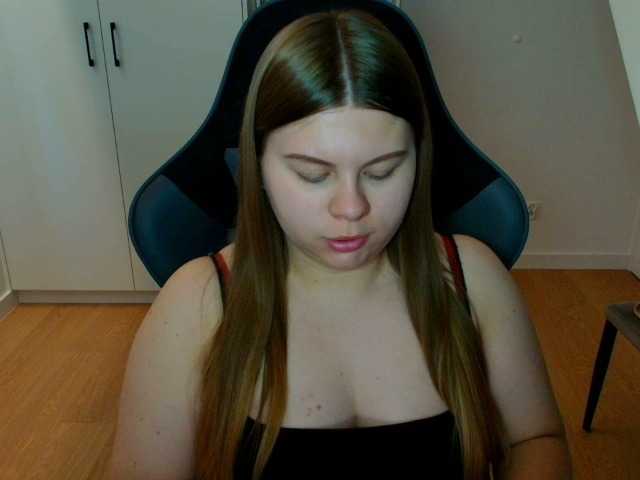 AbbyMint live cam on BongaCams