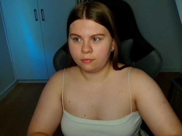 AbbyMint Live Cam on BongaCams
