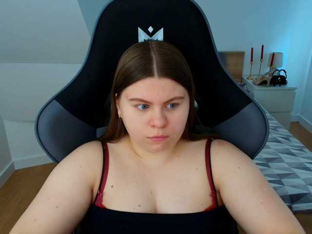 AbbyMint live cam on BongaCams