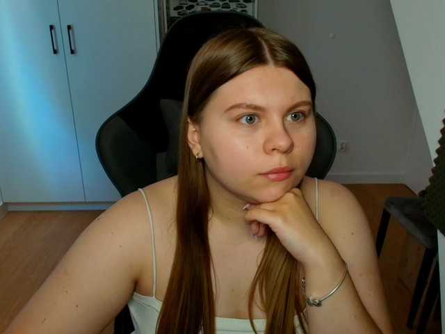 AbbyMint live webcam show